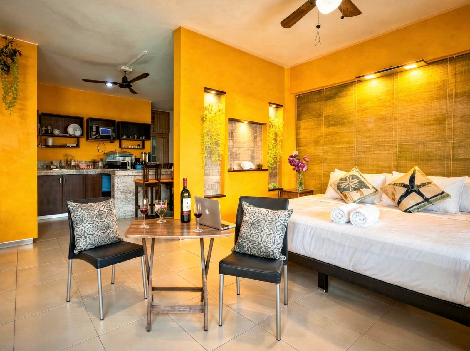 Mayan & Bali Suite — main photo